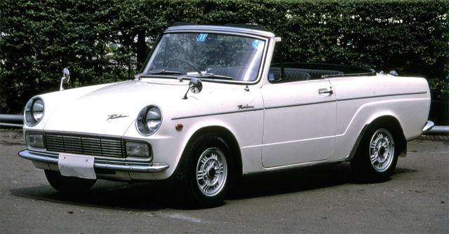 画像: 1966年12月にエンジンをトヨタスポーツと同じ790㏄の45psエンジンを搭載、大幅なフェイスリフトをうけてUP20Sとなる。印象はガラリと変り、それまでの安物感を払拭した。価格は49万9000円。