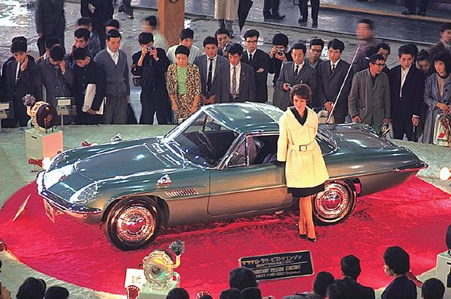 画像: 1964年の東京モーターショーに参考出品されたときの写真。