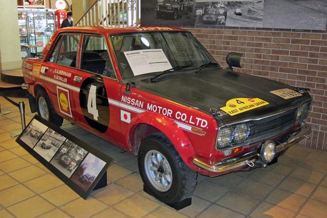 画像: 日産はいち早くラリーに目を付け、サファリ・ラリーにブルーバード510型を投入した。69年はクラス優勝と総合3位を獲得。翌70年はクラス優勝に加え、総合優勝まで手にした。