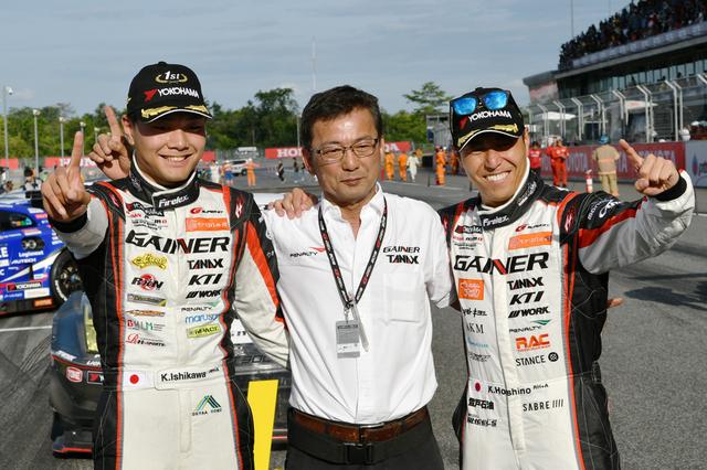 画像3: オープニングラップとファイナルラップのドラマ(GT300クラス)