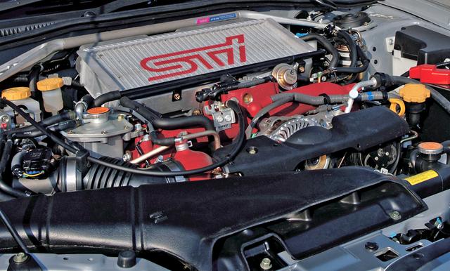 画像: S204に搭載されたEJ20ボクサーエンジンは、全域でのレスポンスの良さ、トルク感を実現。サウンドチューニングも妥協がない。