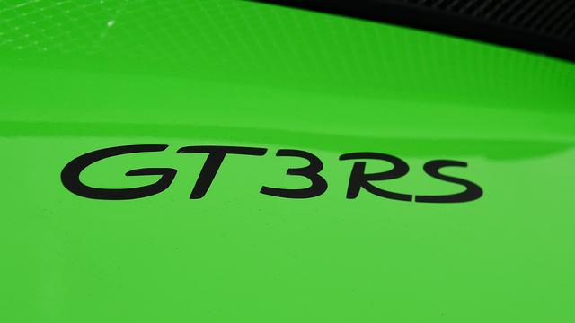 画像1: 【試乗】五感を刺激するポルシェ911GT3 RSはストリートも走れるサーキットスペシャルマシン