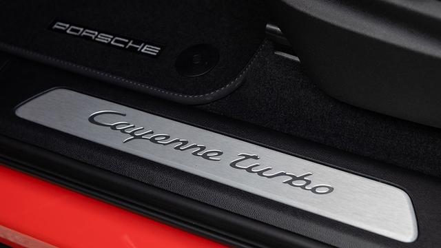 画像1: 【海外試乗】ポルシェ カイエンクーペは満を持して投入されたポルシェ初のSUVクーペ