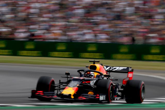 画像: 2番手に迫る速さを発揮したレッドブル・ホンダのマックス・フェルスタッペン。セバスチャン・ヴェッテル(フェラーリ)との不運な接触もあって5位に終わった。