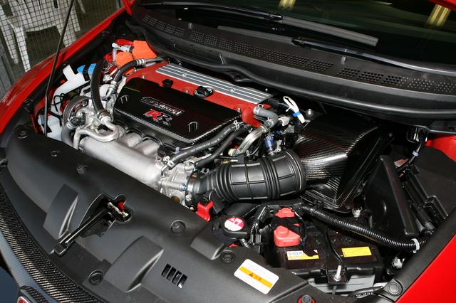 画像: ワンメイクレース用のエンジンと並行開発されたK20A型はノーマル比+15ps。専用開発パーツがどっさり!