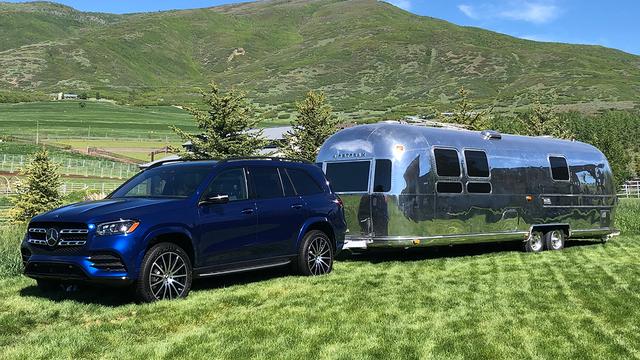 画像1: 【海外試乗】メルセデス・ベンツGLSはSクラスが羨むゴージャスな「万能」車
