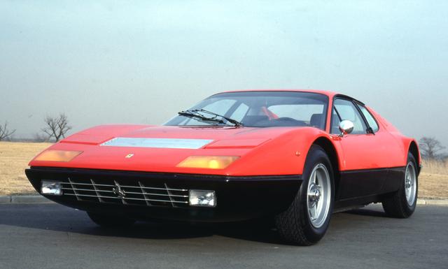 画像: 発表は1971年だったが、生産開始は1973年にずれ込んだ。初のV12ミッドシップフェラーリとして熟成に時間がかかったからと言われている。