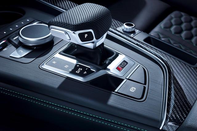 画像: RS5 スポーツバックは8速ATを採用する。