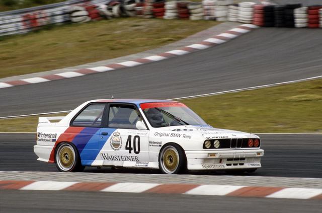 画像: グループAレースを席巻したM3。同じクラスの車両はもとより、ひとクラス上の車両とも互角以上の戦いを展開した。