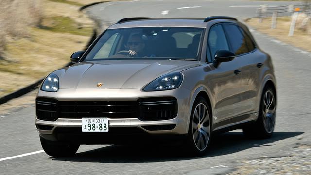 画像: 最高速度286km/h、0-100km/h加速4.1秒(スポーツクロノパッケージ装着車は3.9秒)のポテンシャルを有するカイエンターボ。