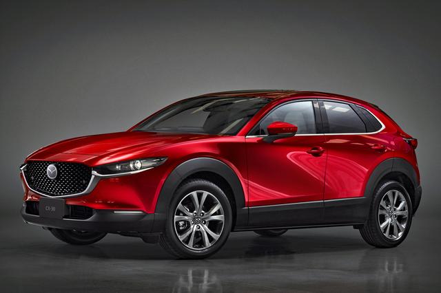 画像: サイズ的には、CXー3とCX-5の中間に位置する。