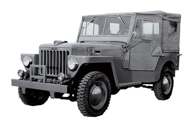 画像: 1951年に開発されたトヨタ ジープBJ型。商標の関係で1954年6月に車名を「ランドクルーザー」に変更。