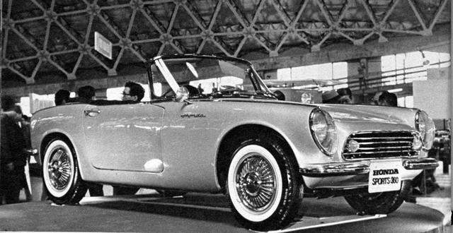 画像: 1962年の第9回ショーでは、ホンダが4輪への進出を果たした記念すべきモデル、S360(写真)とS500が出展された。
