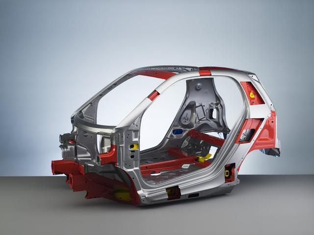 画像: 歴代スマートの車体骨格を成すトリディオン・セーフティセル。