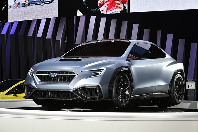 画像: 2017年の東京モーターショーで公開され次期WRXのコンセプトカーとウワサされる「VISIV PERFORMANCE CONCEPT」。新型レヴォーグや「VIZIV TOURER CONCEPT」との共通点が随所に見られる。現行モデル同様、次期型もレヴォーグとWRXは並行して開発されていることが伺われる。