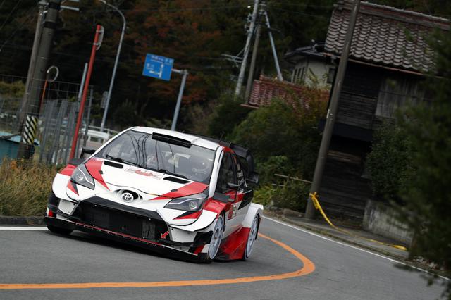 画像: WRカーは2022年シーズンまで現行ボディのままで闘うことになりそう(写真はヤリスWRC。11月9日〜10日に開催されたセントラル・ラリー愛知/岐阜にて)。来年11月に開催されるWRC日本ラウンド「Rally Japan」では、ヤリスGR-4、GR-4 R5、そしてヤリスWRCの揃い踏みとなる。