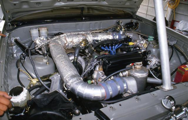 画像: スポーツランド菅生に登場したスープラのエンジンはグループA規定のチューニングで380ps程度を発生していた。
