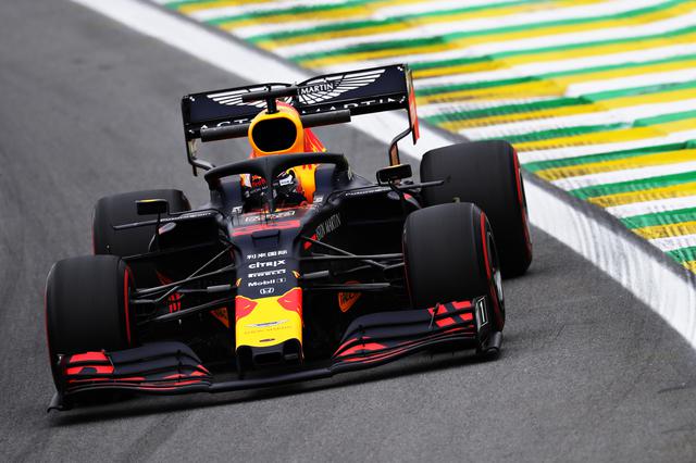 画像: ブラジルGPでポールポジションを獲得したマックス・フェルスタッペン(レッドブル・ホンダ)。