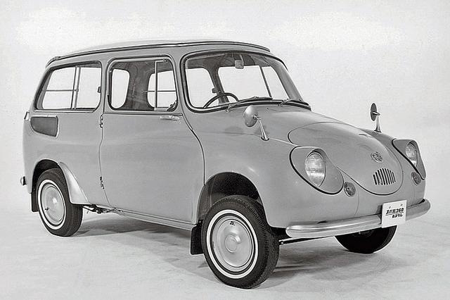 画像: 1963年にはコマーシャルよりも本格的な商用モデルとしてカスタムが発売された。