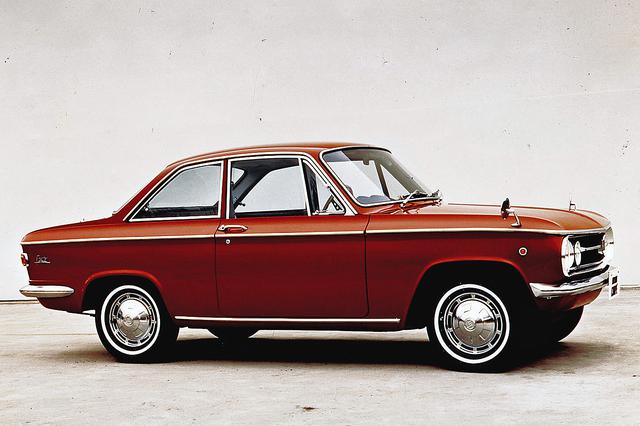 画像: 1965年11月に追加されたクーペは、1Lエンジンを搭載してスポーティ性を高めていた。
