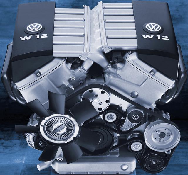 画像: フォルクスワーゲンが誇る6L W型12気筒エンジン。フェートン、アウディA8のものと基本は共通。