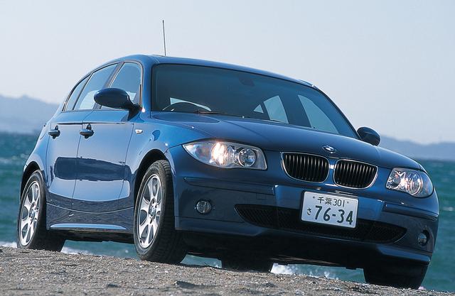 画像: 118i。新たに登場した130i以外の1シリーズは直4DOHCエンジンとなる。116iは1596cc、118iと120iは1995cc。