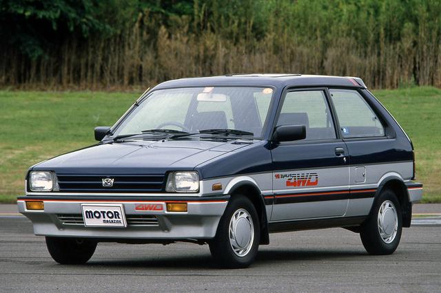 画像: 1.2Lエンジン搭載モデルはルーフが30mm高められ、リアエンドのスポイラーと一体化している。
