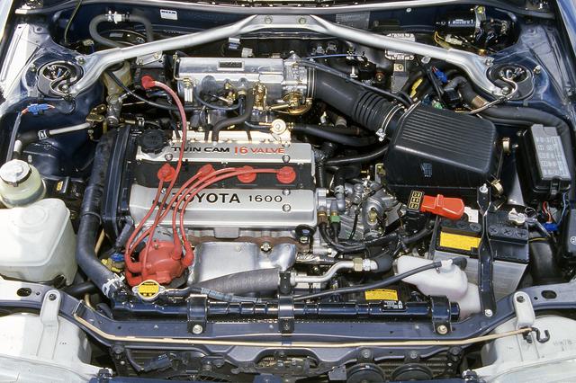 画像: GTに搭載された4A-G型エンジンは先代からのキャリーオーバーだが細部をリファイン。