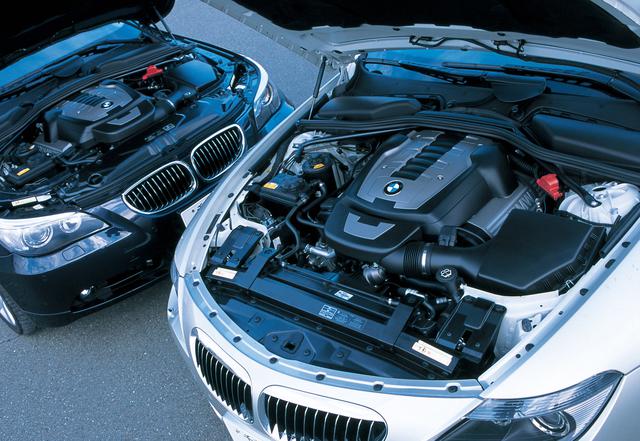 画像: BMW 550i(左)と650iカブリオレに搭載されるエンジンは基本的に同じN62B48B型だが、そのセッティングを微妙に変えている。