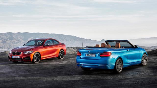 画像: BMW 2シリーズのクーペとカブリオレ。ベースとなるモデルは同じでも、運転することの楽しさはまったく別のところにある。