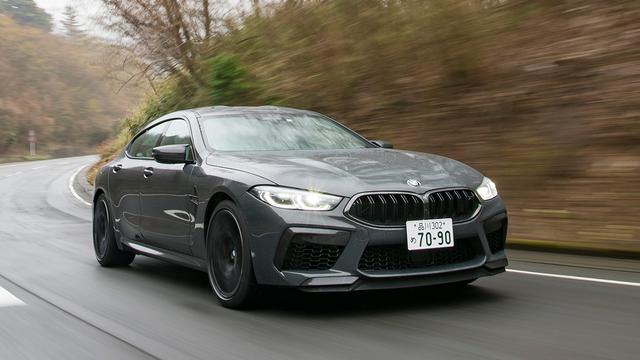 画像: M8グランクーペコンペティションの走っている姿も美しいが、聞こえてくるエキゾーストノートもまた最高の音を奏でる。