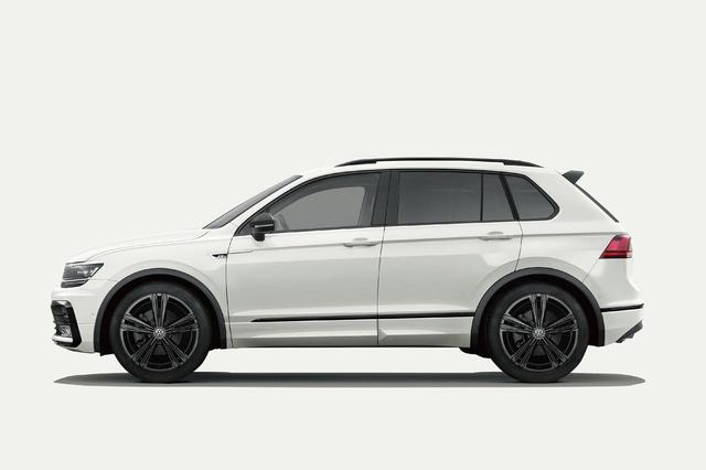 画像: ティグアンに追加されたもうひとつの特別仕様車「Rライン ブラックスタイル」。ホイールやウインドゥモールをはじめ、ブラックパーツをいくつも採用されている。