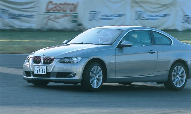 画像: 7年ぶりにフルモデルチェンジを果たした3シリーズクーペ。335iクーペは日本では2006年9月23日より発売が開始された。