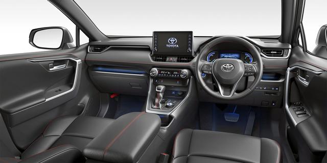 画像: BLACK TONE のインパネまわり(オプション装着車)。