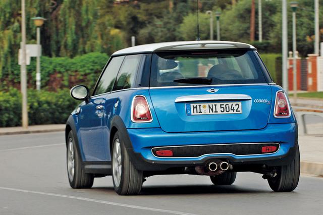 画像: 全世界から大きな注目が集まったMINIのフルモデルチェンジ。いかに進化したのかという期待と、変わらないで欲しいという願い。ファンの思いは複雑だったが、「らしさ」はそのままに、確実に進化していた。