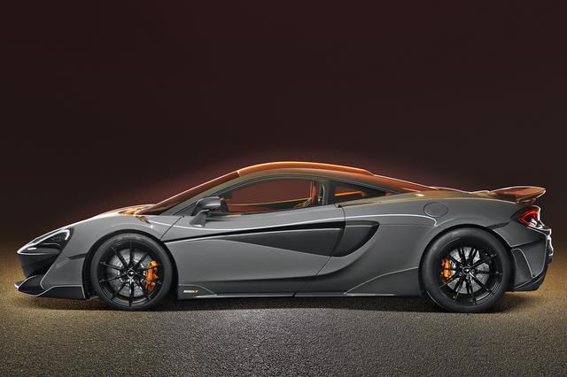 画像: 車名の「LT=ロングテール」のとおり、ベースの570Sよりもテールエンドが74mm長くなっている。