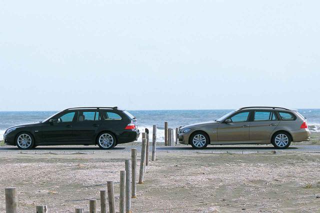 画像: 530i ツーリング(左)と320i ツーリング。