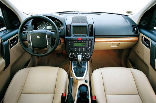 画像: SUVとして異例となる視界の良い運転環境