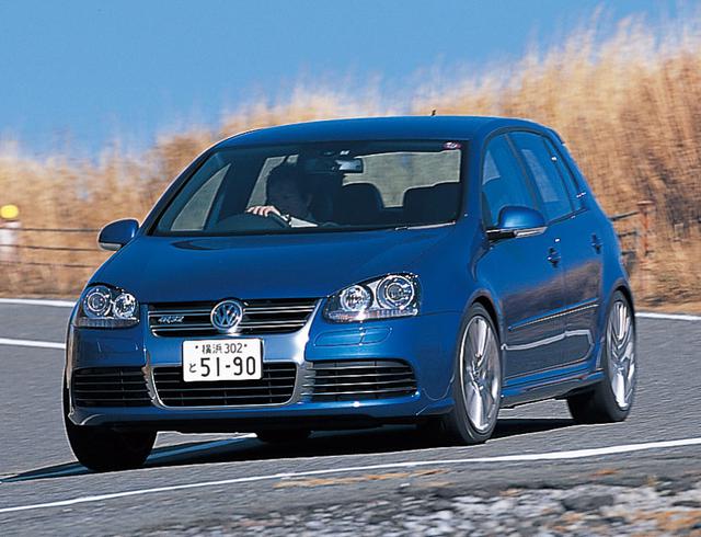 画像: ゴルフR32。ゴルフシリーズの中にあって別格的存在のスーパースポーツ。3.2L V6+4モーションと中身は他のゴルフとは別物。