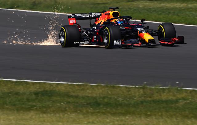 画像: レッドブルRB16 ・ホンダ。6月25日、イギリス・シルバーストンで開幕直前テストを行った。