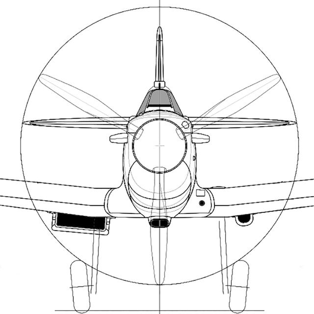 画像: マーリンV型エンジンを逆卵型のカバーで覆うデザイン。全体に丸みと余裕があり、P-51とともに大戦後まで基本は同じ。
