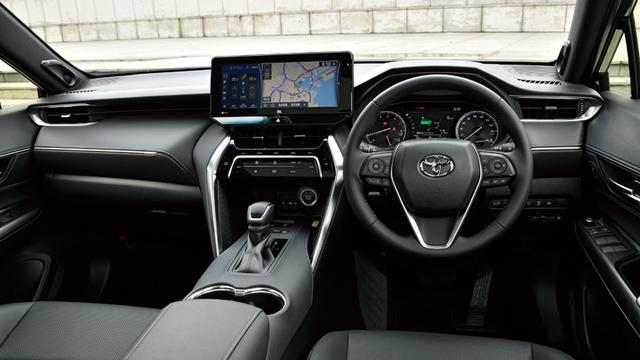 画像: 歩行者、自転車運転者も検知するToyota Safety Senseを装備。