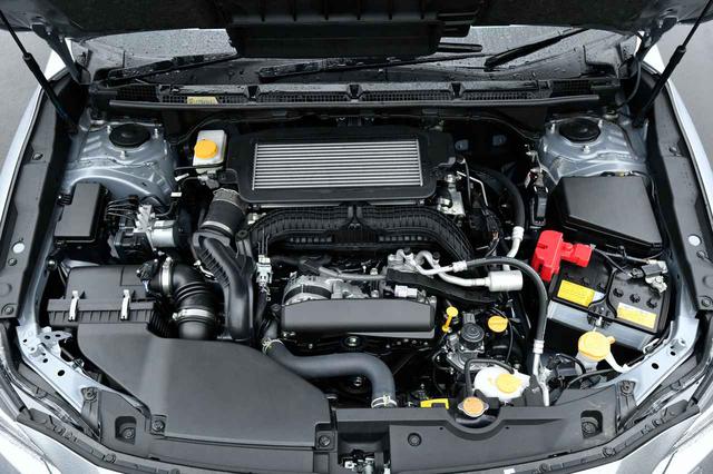 画像: エンジンは全グレード共通。新開発された1.8L 水平対向4気筒直噴ターボで、エンジン型式はCB18となる。