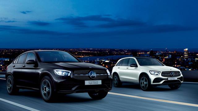 画像: 2Lディーゼルエンジンを搭載したGLC(右)とGLCクーペ(左)をベースにした特別仕様車。ボディカラーは白と黒の2色がそれぞれに用意される。