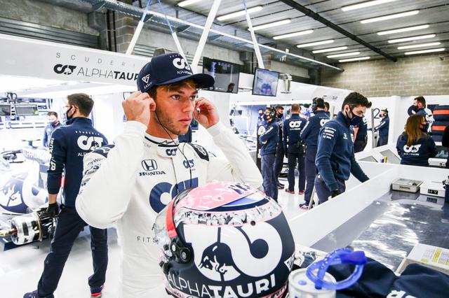 画像: ピエール・ガスリー(アルファタウリ・ホンダ) 予選12位、決勝8位。全ドライバーの中でただひとりハードタイヤでレースをスタート。11周目でのセーフティカー導入は想定外だったが、それでも終盤ミディアムに履き替えて8位でフィニッシュした。