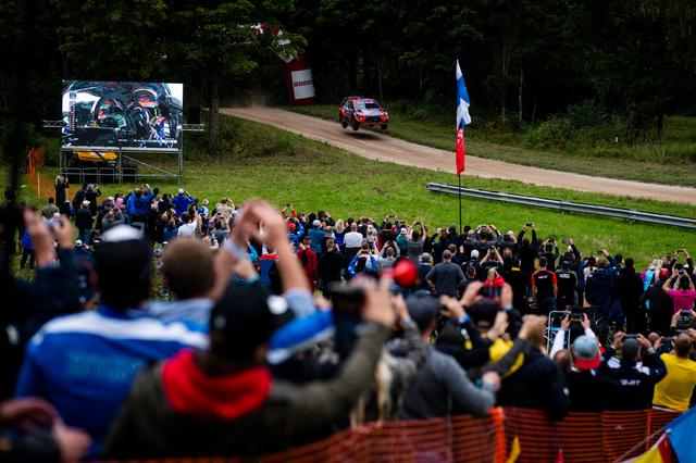 画像: 6カ月ぶりに再開されたWRC。その緒戦ラリー・エストニアは観客を入れて開催された。