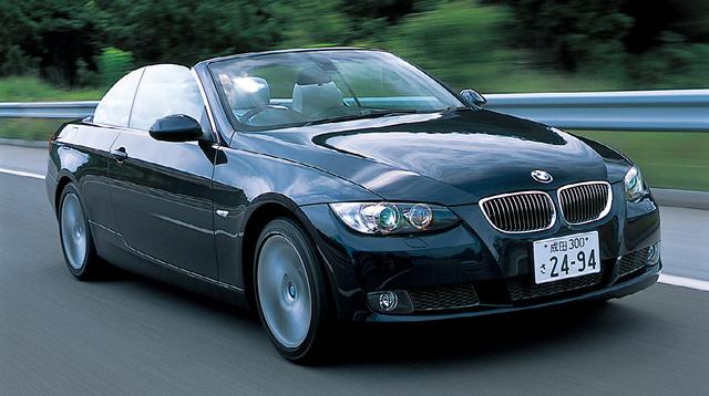 画像: 3L直列6気筒直噴ツインターボエンジンを搭載する335i カブリオレ。