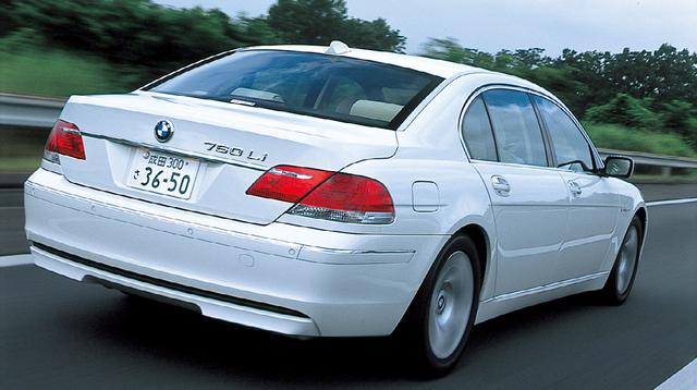画像: 6L V型12気筒自然吸気エンジンを搭載する760Li。