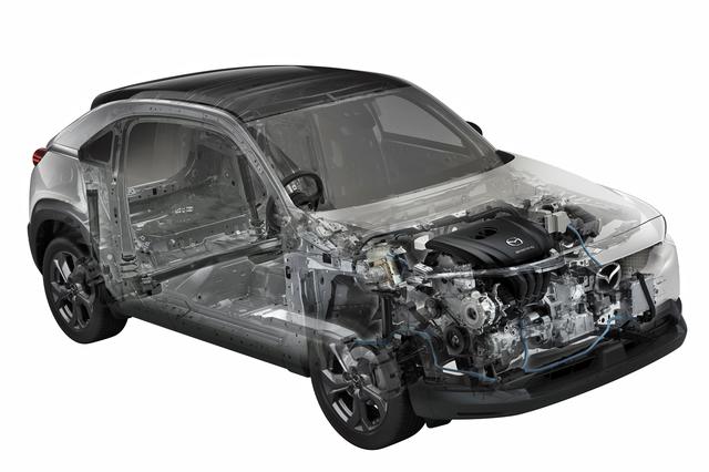 画像: マイルドハイブリッド「e-SKYACTIV G」のイメージイラスト。24Vのリチウムイオン電池は9個搭載、容量は10Ah。
