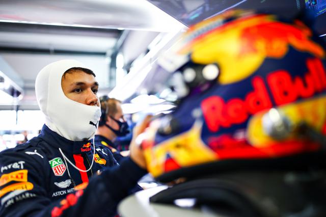 画像: アレクサンダー・アルボン(レッドブル・ホンダ)は予選5番手。フェラーリのシャルル・ルクレールに逆転されたが、予選をとおして素晴らしい走りを見せた。